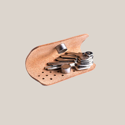 Brandy keynius With Black Screw