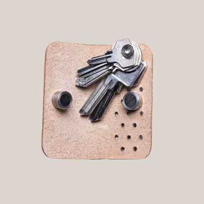 Fango keynius With Black Screw